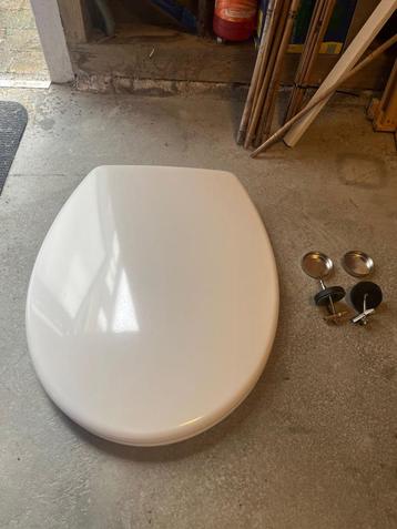 Wc bril 3 x gebr beschikbaar voor biedingen