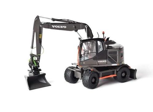 Volvo EWR 150E Wielkraan Black Editie, Hobby en Vrije tijd, Modelauto's | 1:32, Nieuw, Tractor of Landbouw, Overige merken, Ophalen of Verzenden