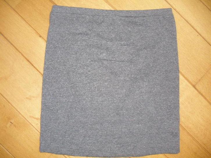 HEMA rok donker grijs maat S, Kleding | Dames, Rokken, Zo goed als nieuw, Maat 38/40 (M), Grijs, Boven de knie, Ophalen of Verzenden