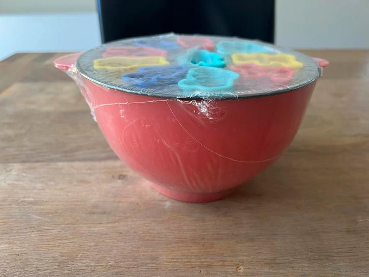Kinder Bakset 19-delig - Nieuw!, Kinderen en Baby's, Speelgoed | Overig, Nieuw, Jongen of Meisje, Ophalen of Verzenden