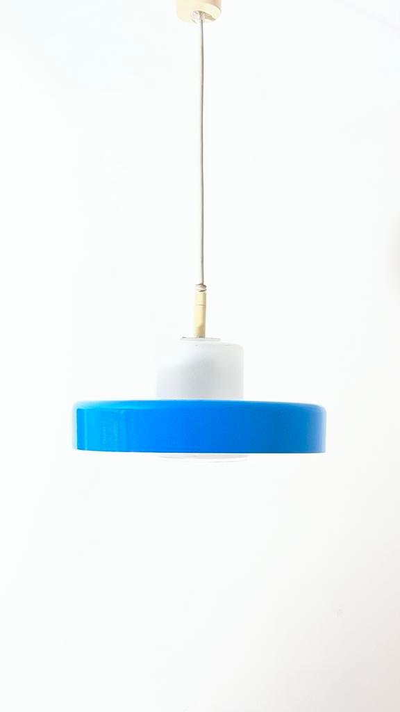 Vintage Doria Bauhaus design hanglamp blauw retro, Huis en Inrichting, Lampen | Hanglampen, Gebruikt, Minder dan 50 cm, Glas, Ophalen
