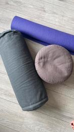 Yogaset: Mat, bolster en meditatiekussen, Sport en Fitness, Yoga en Pilates, Ophalen, Gebruikt, Yoga-accessoire