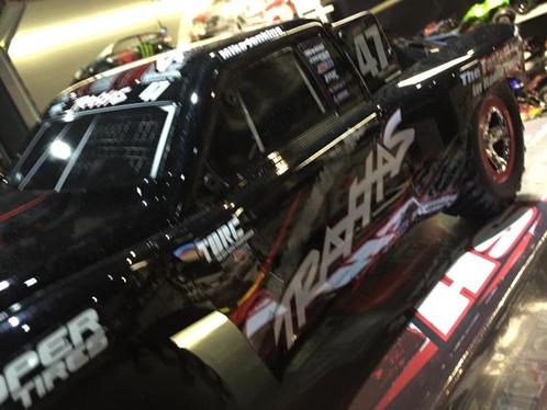 traxxas maxx, slash, rustler, bandit,  stampede bij trxxs, Hobby en Vrije tijd, Modelbouw | Radiografisch | Auto's, Nieuw, Auto offroad