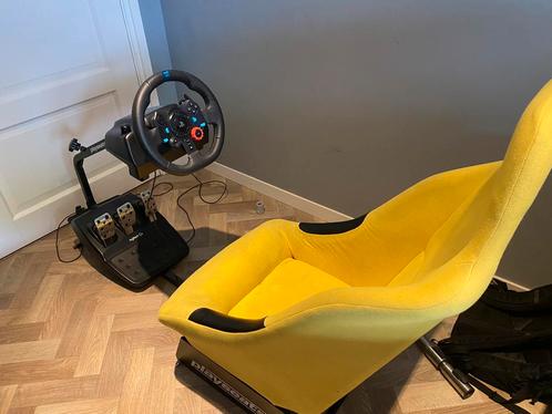 Logitech g29 driving force racing wheel met stoel, Spelcomputers en Games, Spelcomputers | Sony PlayStation Consoles | Accessoires