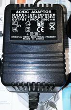 Oriental HERO OH-66066DB 9V 2.5A 9.5V Linear AC Adapter 25W, Ophalen of Verzenden, Zo goed als nieuw