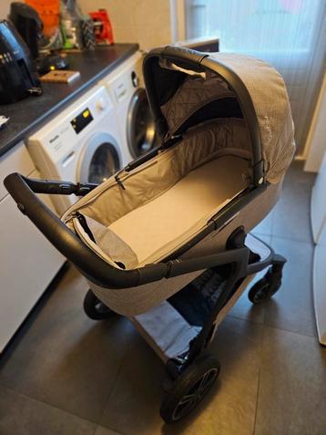 Kinderwagen Nuna Demi Grow Frost beschikbaar voor biedingen