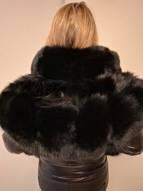 Eigen ontwerp!! Puffer jas met vossen bont IN de capuchon!!, Kleding | Dames, Jassen | Winter, Nieuw, Maat 38/40 (M), Zwart, Ophalen of Verzenden