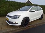 Volkswagen POLO 1.0 COMFL  -Media-Aux-Pdc-Airco-Electr ram, Auto's, Voorwielaandrijving, Gebruikt, Euro 6, Met garantie (alle)