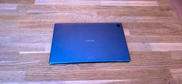 Samsung Galaxy Tab A7 (SM-1500) + Hoesje beschikbaar voor biedingen