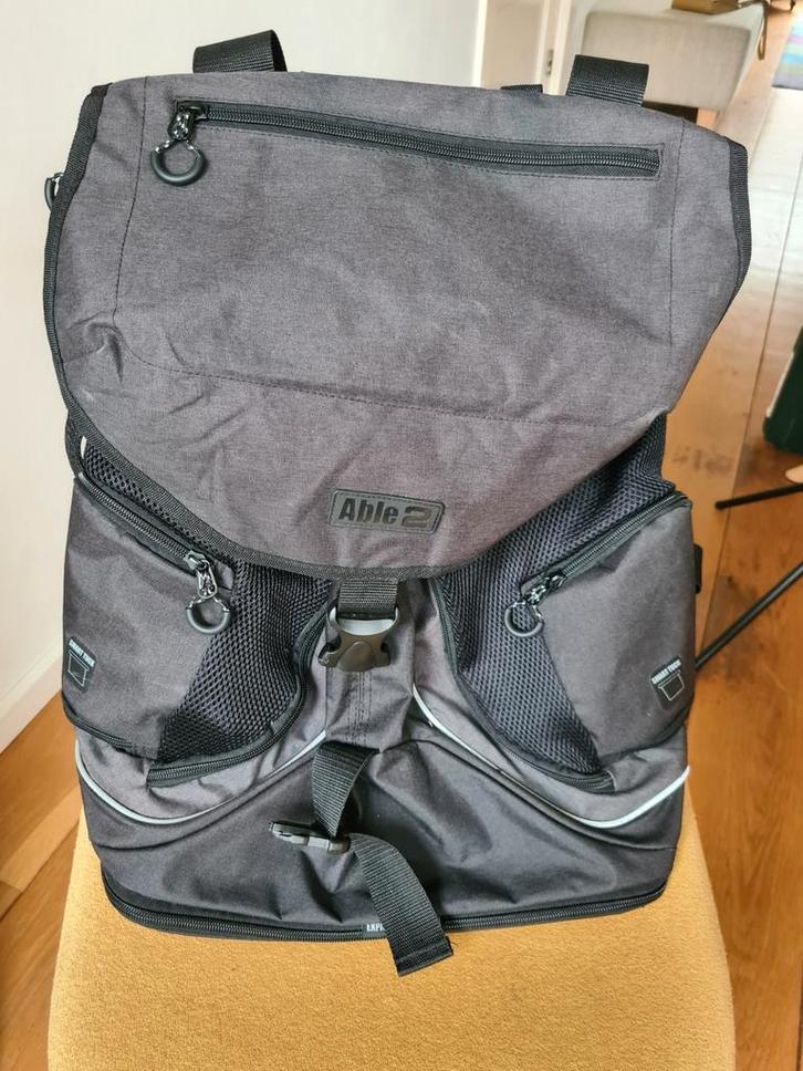 Able 2 tas voor scootmobiel of rolstoel, Diversen, Verpleegmiddelen, Zo goed als nieuw, Ophalen of Verzenden