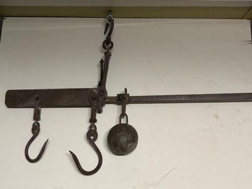 Balans of weegschaal smeedijzer groot, Antiek en Kunst, Antiek | Gereedschap en Instrumenten, Ophalen
