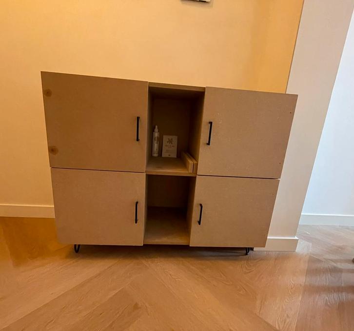Op maat gemaakte kattenbak/opberg kast, Dieren en Toebehoren, Kattenbakken, Gebruikt, Ophalen