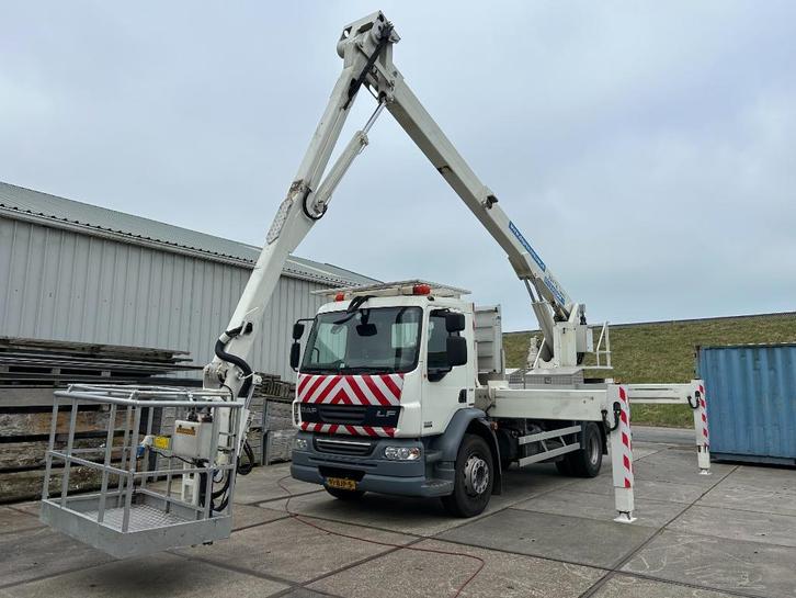 Vrachtwagenhoogwerker Comet 231TB, Zakelijke goederen, Machines en Bouw | Kranen en Graafmachines, Hoogwerker, Ophalen