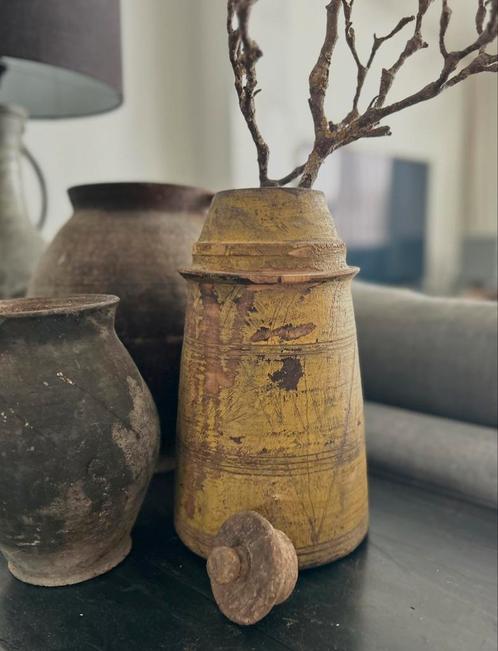 Houten kruik met dop nepal india oosters sleets imperfect, Antiek en Kunst, Curiosa en Brocante, Ophalen of Verzenden