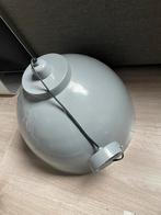 Industriële grijze hanglamp - Loods 5, Huis en Inrichting, Lampen | Hanglampen, Ophalen of Verzenden, Zo goed als nieuw, Metaal