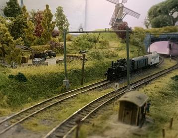 Treinbaan diorama n-spoor 125 x 60 cm beschikbaar voor biedingen