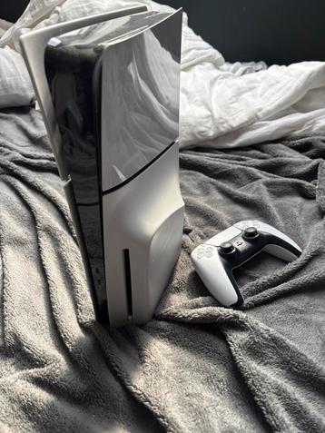 PS 5 disc edition 1 TB beschikbaar voor biedingen