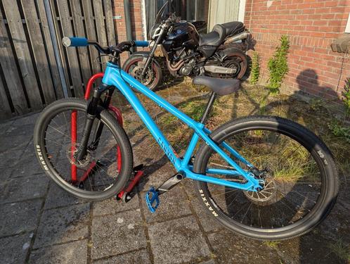 Canyon Stitched 360 Pro - Dirt jumper - hardtail, Fietsen en Brommers, Fietsen | Mountainbikes en ATB, Zo goed als nieuw, Overige merken