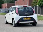 Toyota Aygo 1.0 VVT-i x-fun Cruise*Airco*NAP*18-07-2026 APK*, Voorwielaandrijving, Gebruikt, Euro 6, Start-stop-systeem