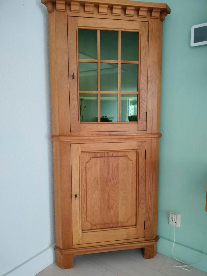 Mooie hoekkast met glazen deur, Antiek en Kunst, Antiek | Meubels | Kasten, Ophalen