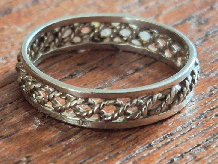 Zilveren ring 068 maat 17.5, Sieraden, Tassen en Uiterlijk, Ringen, Dame, 17 tot 18, Zilver, Zilver, Ophalen of Verzenden