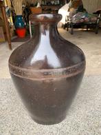 Grote stenen vaas kruik pot  antiek heel mooi design vorm, Ophalen