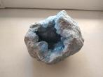 Prachtige celestien Geode, Verzamelen, Mineralen en Fossielen, Ophalen of Verzenden, Mineraal