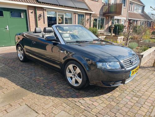 Audi A4 1.8 120KW Cabrio 2004 Zwart Youngtimer, Auto's, Audi, Particulier, A4, ABS, Airbags, Airconditioning, Bluetooth, Boordcomputer
