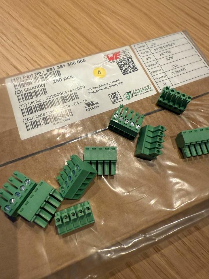 WR-TBL 300VAC 10A 5P Pluggable Term Block, Hobby en Vrije tijd, Elektronica-componenten, Nieuw, Verzenden