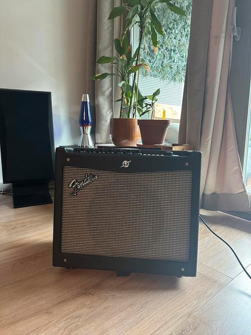 Fender Mustang III, 100w te koop, Muziek en Instrumenten, Versterkers | Bas en Gitaar, Zo goed als nieuw, 100 watt of meer, Ophalen