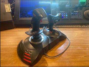 Thrustmaster T-Flight Hotas X - joystick - met bekabeling beschikbaar voor biedingen