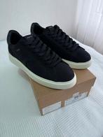 NUBIKK HERENSNEKAERS MAAT 44 NIEUW NIEUW IN DOOS, Ophalen of Verzenden, Zo goed als nieuw