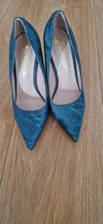 Fluwelen grijs/ blauwe pumps maat 34, Kleding | Dames, Schoenen, Blauw, Instappers, Nieuw, Ophalen of Verzenden