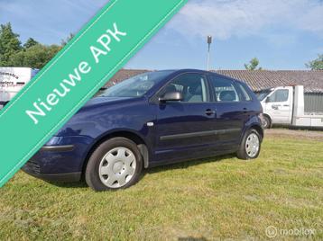 Volkswagen Polo 1.4-16V Comfortline beschikbaar voor biedingen