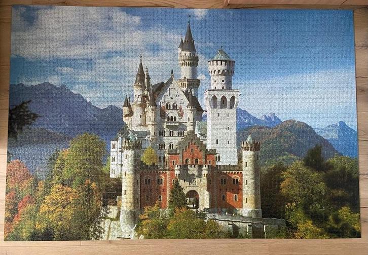 Ravensburger puzzel Slot Neuschwanstein, 5.000 st, no 174126, Hobby en Vrije tijd, Denksport en Puzzels, Zo goed als nieuw, Legpuzzel
