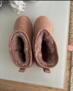 Neppe uggs, Ophalen of Verzenden, Zo goed als nieuw, Zwart