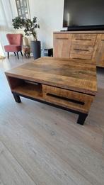 Pronto wonen: Atrio salontafel, dressoir en eetaflel, Huis en Inrichting, Tafels | Salontafels, Ophalen, 50 tot 100 cm, Zo goed als nieuw