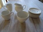Wedgwood : Melkkannetje 7 schoteltjes-1 kom en 2 kopjes.  , Verzenden, Zo goed als nieuw, Wedgwood, Kop(pen) en/of Schotel(s)