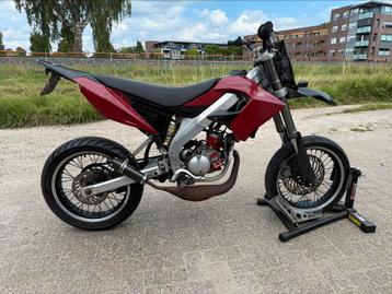Derbi drd pro met beetje werk beschikbaar voor biedingen
