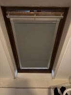 VERDUISTERD ROLGORDIJN, Ophalen, Zo goed als nieuw, Grijs, 150 tot 200 cm