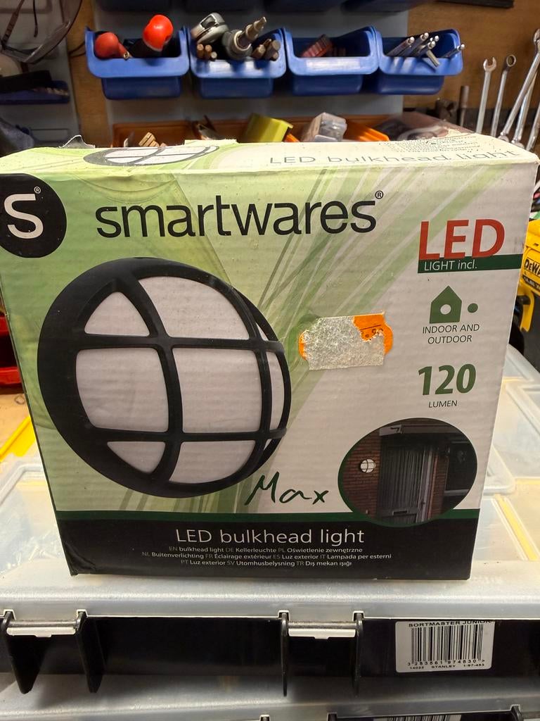 Smartwares LED Bulkhead Lamp - Nieuw in doos, Ophalen of Verzenden, Nieuw, Kunststof