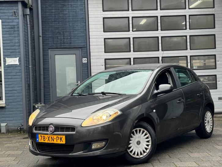 Fiat Bravo 1.4 Dynamic | Airco | Cruise | 5-DRS, Auto's, Fiat, Te koop, Bravo, ABS, Airbags, Airconditioning, Centrale vergrendeling