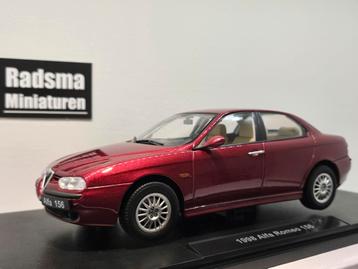 Alfa Romeo 156 - Bordeauxrood - 1:18 Triple9 beschikbaar voor biedingen