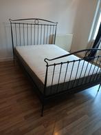 Bed incl matras 140 x 200, Huis en Inrichting, Slaapkamer | Bedden, Ophalen, Wit, Tweepersoons, 140 cm