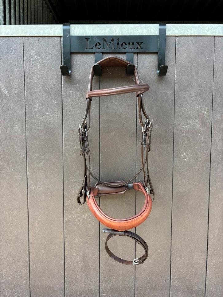 Acavallo hoofdstel nieuw! Bruin/cognac maat full, Dieren en Toebehoren, Paarden en Pony's | Hoofdstellen en Tuigage, Zo goed als nieuw