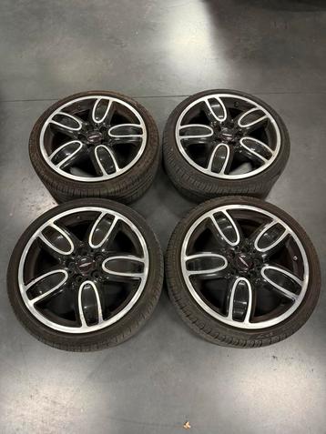 Mini F56 JCW Velgen met Pirelli Banden beschikbaar voor biedingen