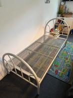 Lichtgrijs Metalen Bedframe, Ophalen, Gebruikt