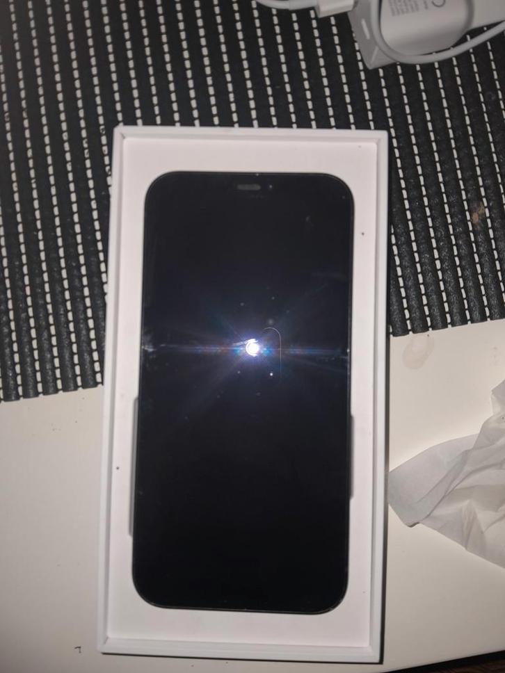 iPhone 12 64GB - Tweedehands, Telecommunicatie, Mobiele telefoons | Apple iPhone, Gebruikt, 64 GB, Zonder abonnement, Zonder simlock