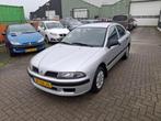Mitsubishi Carisma 1.6 Classicnl (bj 2000), Handgeschakeld, Zilver of Grijs, Mitsubishi, Hatchback