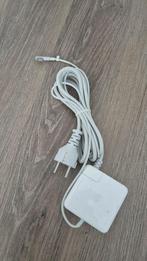 Macbook lader, Computers en Software, Laptop-opladers, Ophalen of Verzenden, Zo goed als nieuw